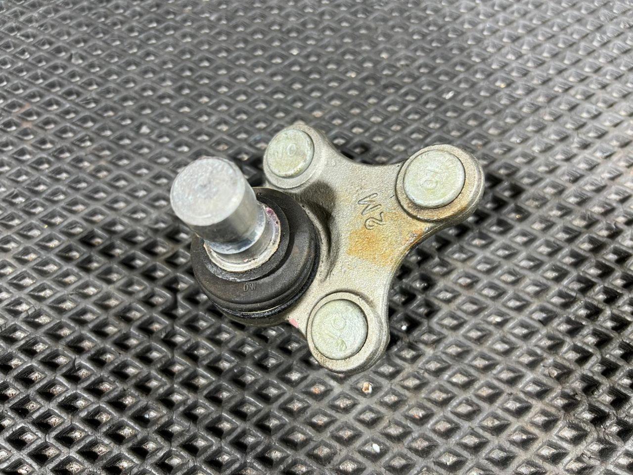 шаровая опора Hyundai Tucson 4 поколение 2024, 2.5 л., G4KN, бензин, АКПП, внедорожник 5 дв., 54530-L1000 - фото №1