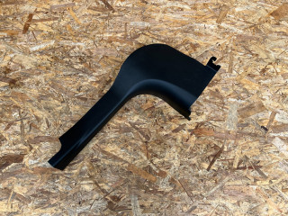 накладка на порог внутренняя Buick Encore GX 1 поколение [рестайлинг] 2024, 1.3 л., бензин, АКПП, внедорожник 5 дв., 42712541