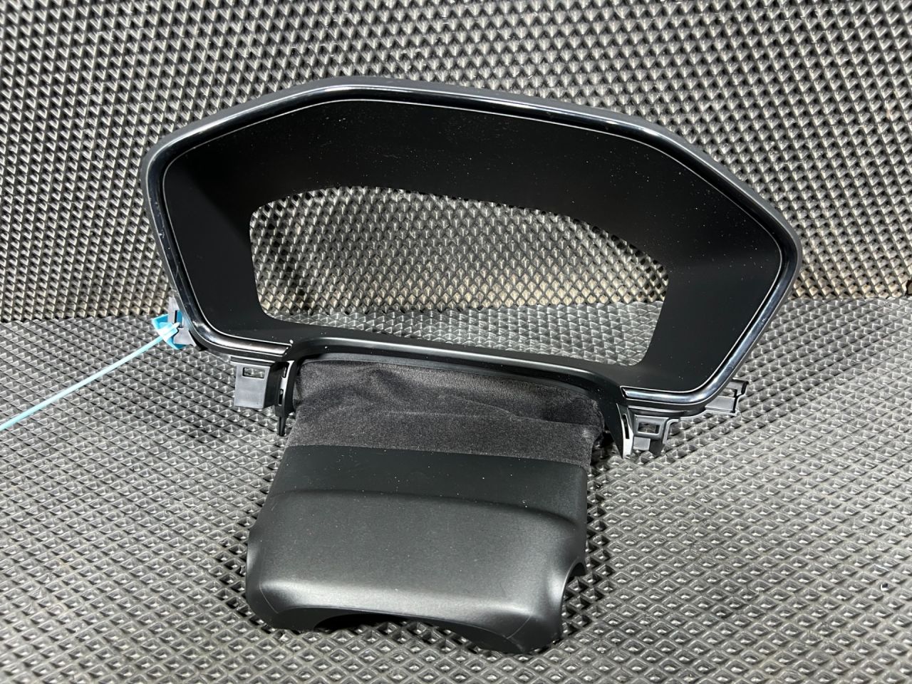 рамка панели приборов Honda CR-V 6 поколение 2025, 1.5 л., L15B, бензин, АКПП, внедорожник 5 дв., 772003A0 - фото №1