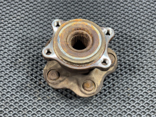 ступица задняя правая Infiniti G 3 поколение 2005, 3.5 л., VQ35DE, бензин, АКПП, седан, 43202-AG000