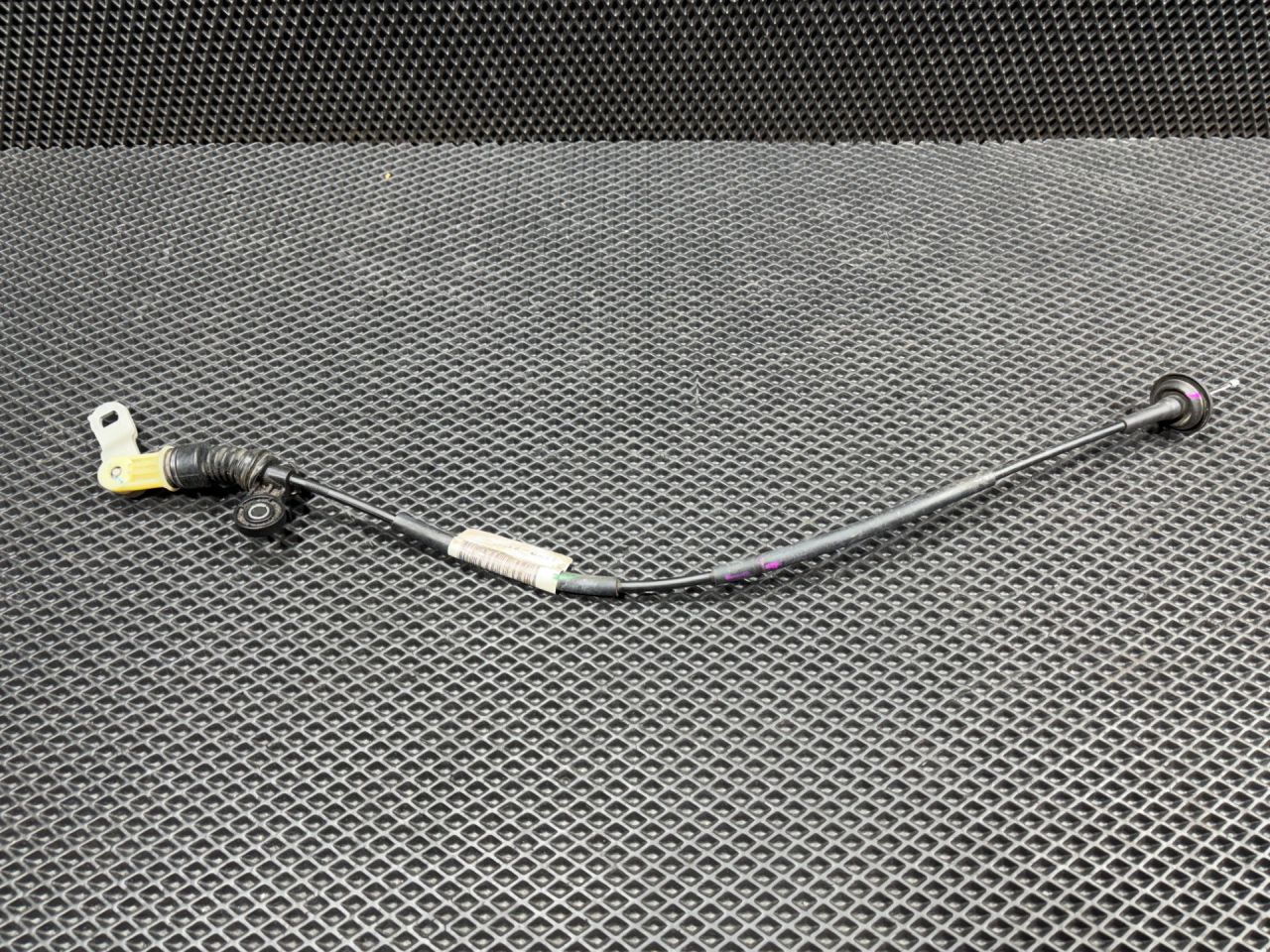 трос кулисы КПП Ford Bronco Sport 1 поколение 2021, 1.5 л., бензин, АКПП, внедорожник 5 дв., LX6P-7J167-AJ - фото №1