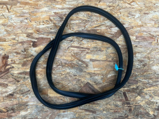 уплотнитель двери Genesis G70 1 поколение 2019, 2.0 л., G4KL, бензин, АКПП, седан, 181019151356