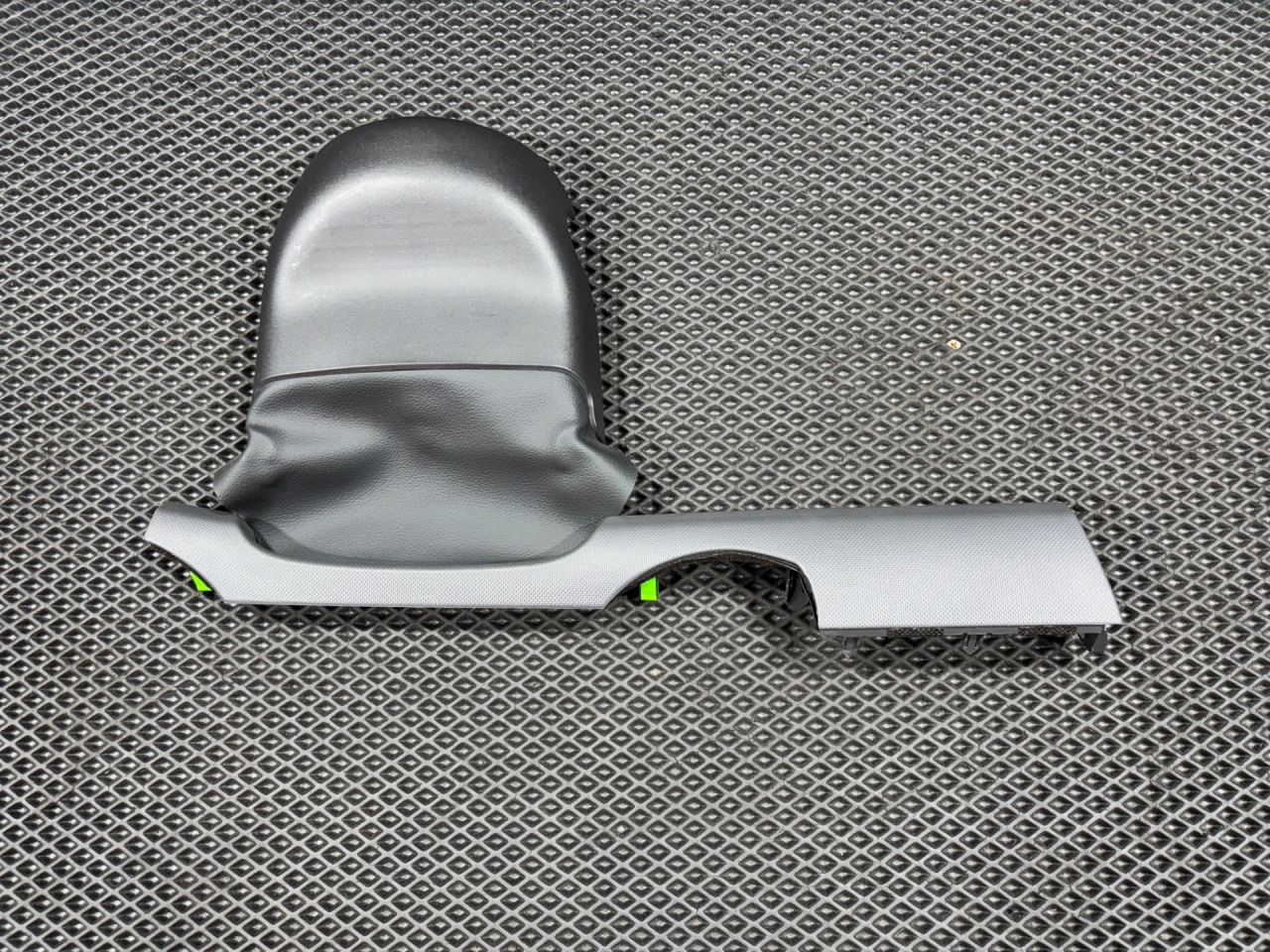 пластик рулевой колонки Kia K5 3 поколение 2022, 1.6 л., G4FP, бензин, АКПП, седан, 84782L3000 - фото №1