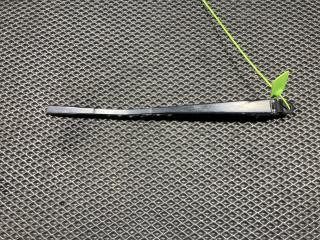 щеткодержатель задний Land Rover Range Rover 4 поколение L405 2016, 3.0 л., 306PS, бензин, АКПП, внедорожник 5 дв., GK5217C403AB, LR070689