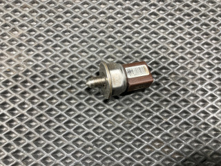 датчик давления топлива Audi A6 4G/C7 2012, 3.0 л., CGWC, бензин, АКПП, седан, 03C906051C