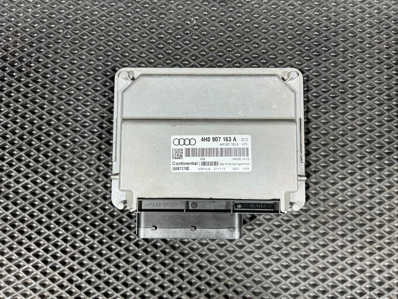 блок управления полным приводом Audi S8 D4 2013, 4.0 л., CGTA, бензин, АКПП, седан, 4H0907163A - фото №1