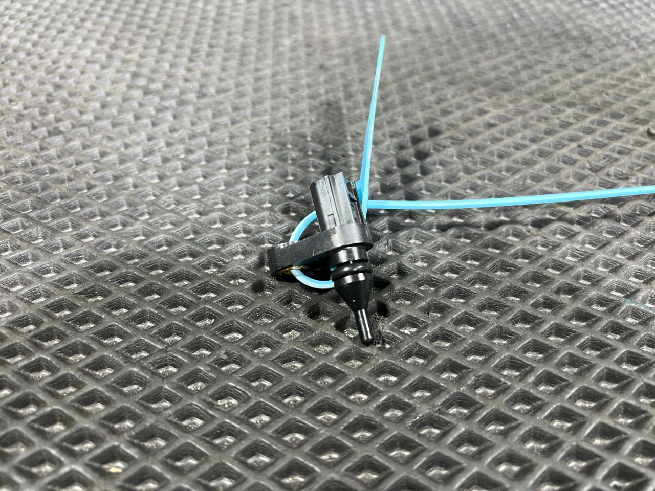 датчик температуры Honda CR-V 6 поколение 2025, 1.5 л., L15B, бензин, АКПП, внедорожник 5 дв., 37880-RWC-A01 - фото №1