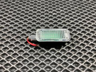 фонарь салона (плафон) Audi A8 D4/4H 2012, 4.2 л., CDRA, бензин, АКПП, седан, 4E0947415