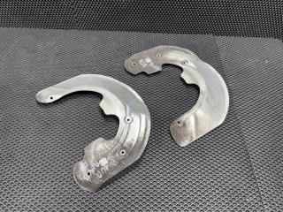 защитный кожух тормозного механизма Porsche Panamera 970 (2009 - 2013), 3.6 л., M 46.20, бензин, 97035180200, 97035180100