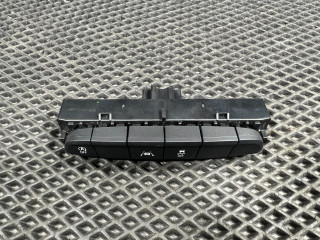 кнопка (выключатель) Buick Encore GX 1 поколение [рестайлинг] 2024, 1.3 л., бензин, АКПП, внедорожник 5 дв., 42568933