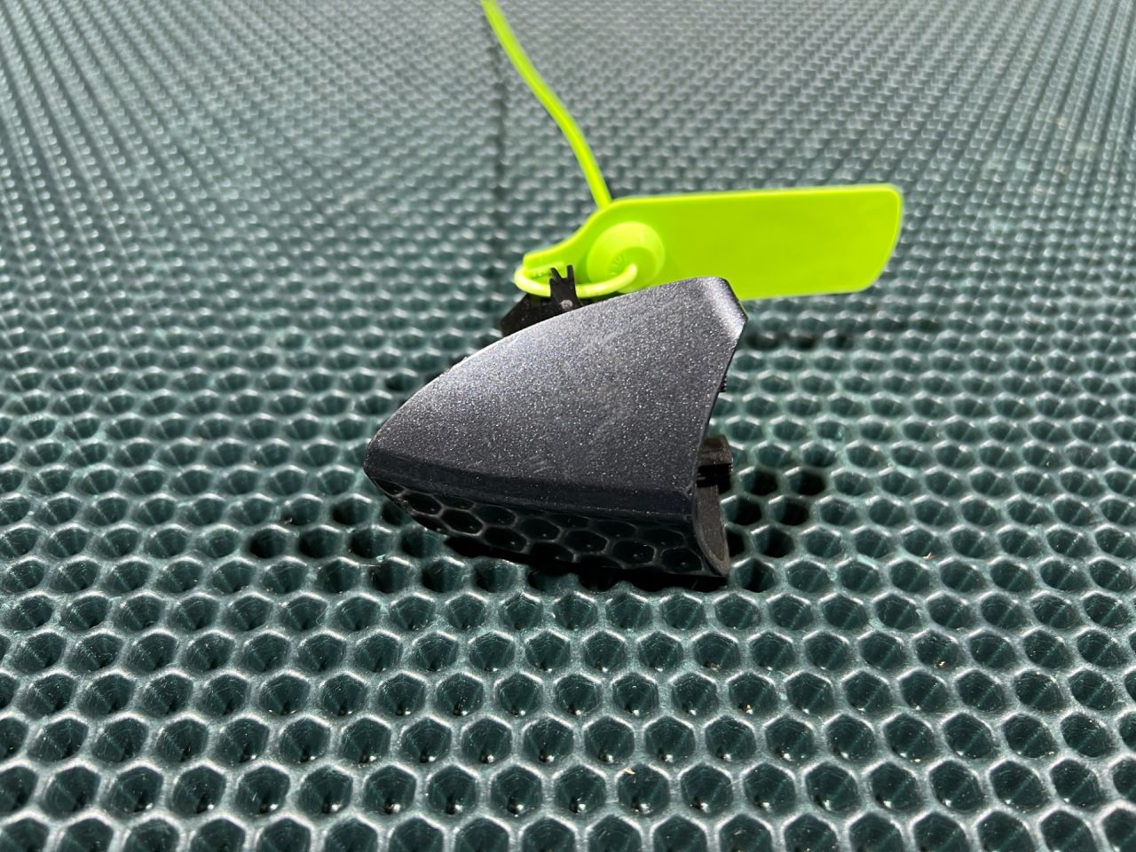 ручка наружная Mercedes-Benz M-Класс W166 2015, 4.7 л., M 278.928, бензин, АКПП, внедорожник 5 дв., A2047600420 - фото №1