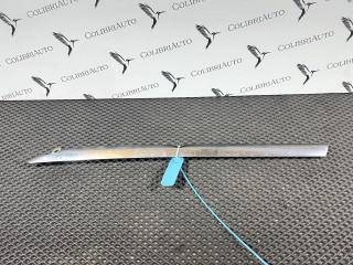 молдинг двери задней правой Nissan Rogue T33 2022, 1.5 л., бензин, внедорожник 5 дв., 768A46RA0A