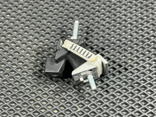 кронштейн КПП Genesis G70 1 поколение 2019, 2.0 л., G4KL, бензин, АКПП, седан, 21832-J5200