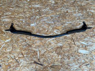 распорка стоек Porsche Macan 1 поколение [2-й рестайлинг] 2022, 2.9 л., DGR, бензин, АКПП, внедорожник 5 дв., 95B804350A, 95B804349A, 95B803228A, 95B803228