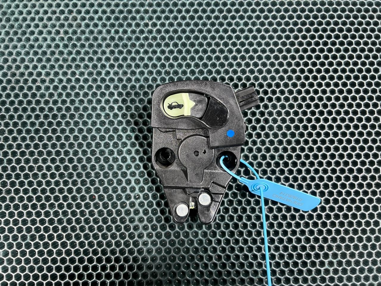 замок багажника Honda Accord 11 поколение 2025, 1.5 л., L15B, бензин, вариатор, седан, 7485130AA01 - фото №1