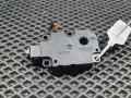 моторчик заслонки печки Mercedes-Benz C-Класс W205/S205/C205 2017, 1.6 л., M 274.910, бензин, АКПП, седан, ZBAT0088D00 - фото №3