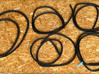 уплотнитель двери Nissan Rogue T33 2022, 1.5 л., KR15, бензин, АКПП, внедорожник 5 дв.