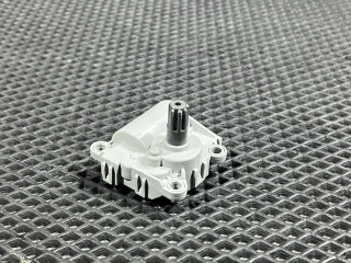 моторчик заслонки печки Genesis G70 1 поколение 2019, 2.0 л., G4KL, бензин, АКПП, седан, EA1F1-GXHAA02