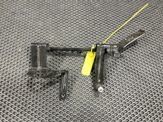 кронштейн (крепление) Porsche Cayenne 958 2013, 3.6 л., бензин, АКПП, внедорожник 5 дв., 7P0819545B