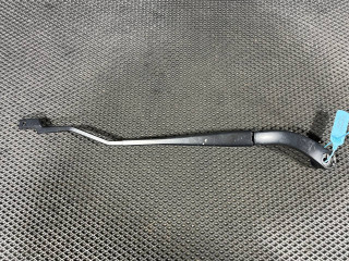 щеткодержатель (поводок стеклоочистителя, дворник) Chevrolet Trax 2 поколение 2023, 1.2 л., бензин, АКПП, внедорожник 5 дв., 42734490