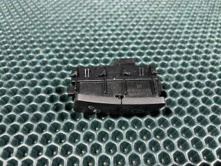 кнопка центрального замка Mercedes-Benz GL-Класс X166 2012, 4.7 л., M 278.928, бензин, АКПП, внедорожник 5 дв., A2049058402