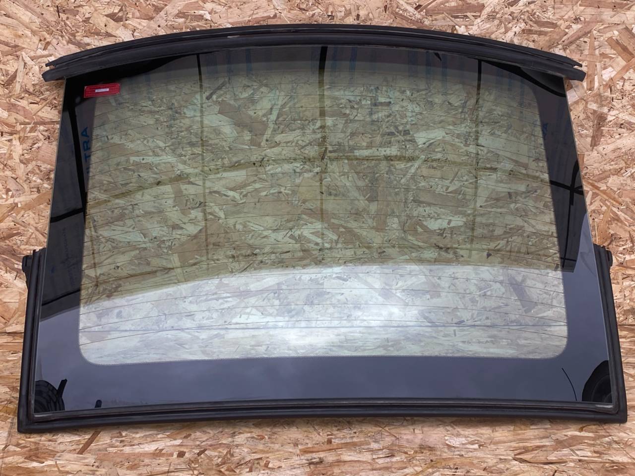 стекло заднее Mercedes-Benz SL-Класс R231 2012, 4.7 л., бензин, АКПП, кабриолет, R2317950051, A2317950051 - фото №1