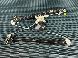 стеклоподъемник задний правый Land Rover Range Rover Sport 2 поколение L494 2016, 3.0 л., 30DDTX, дизель, АКПП, внедорожник 5 дв., DK6227000AG, 0130822783, LR083206, LR043936, LR057340, LR078870, LR153959, LR153955