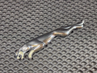 эмблема Jaguar F-Pace 1 поколение X761 2017, 3.0 л., дизель, АКПП, внедорожник 5 дв., HK83404D52BA, T4A15451, T4A7982