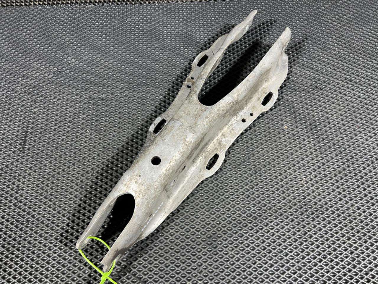 рычаг задний Mercedes-Benz S-Класс W222/C217/A217 2014, 4.7 л., M 278.928, бензин, АКПП, седан, A2223520102 - фото №1