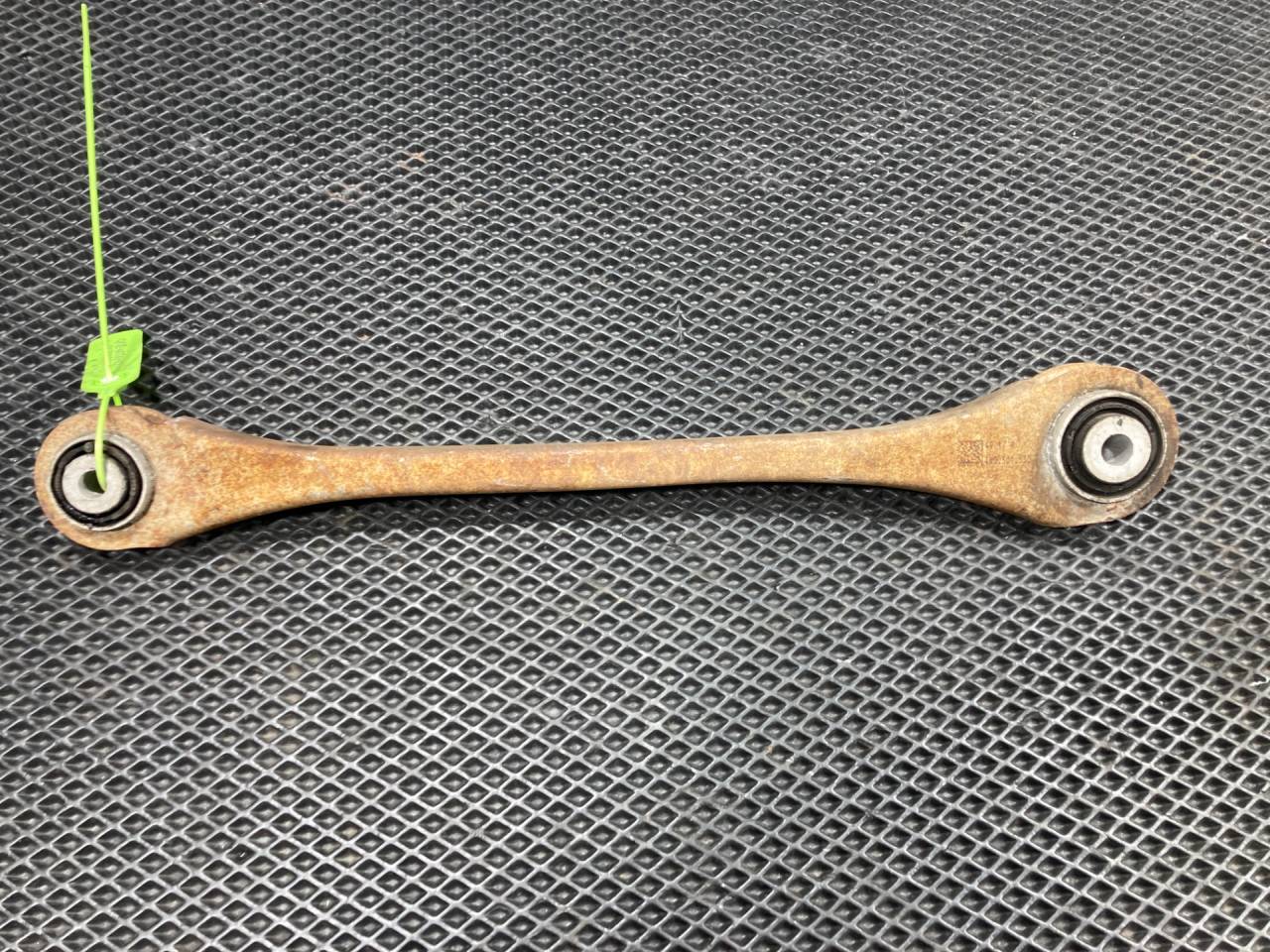 рычаг задний правый Audi Q7 4M 2017, 3.0 л., CREC, бензин, АКПП, внедорожник 5 дв., 4M0501531Q, 4M0501530 - фото №1