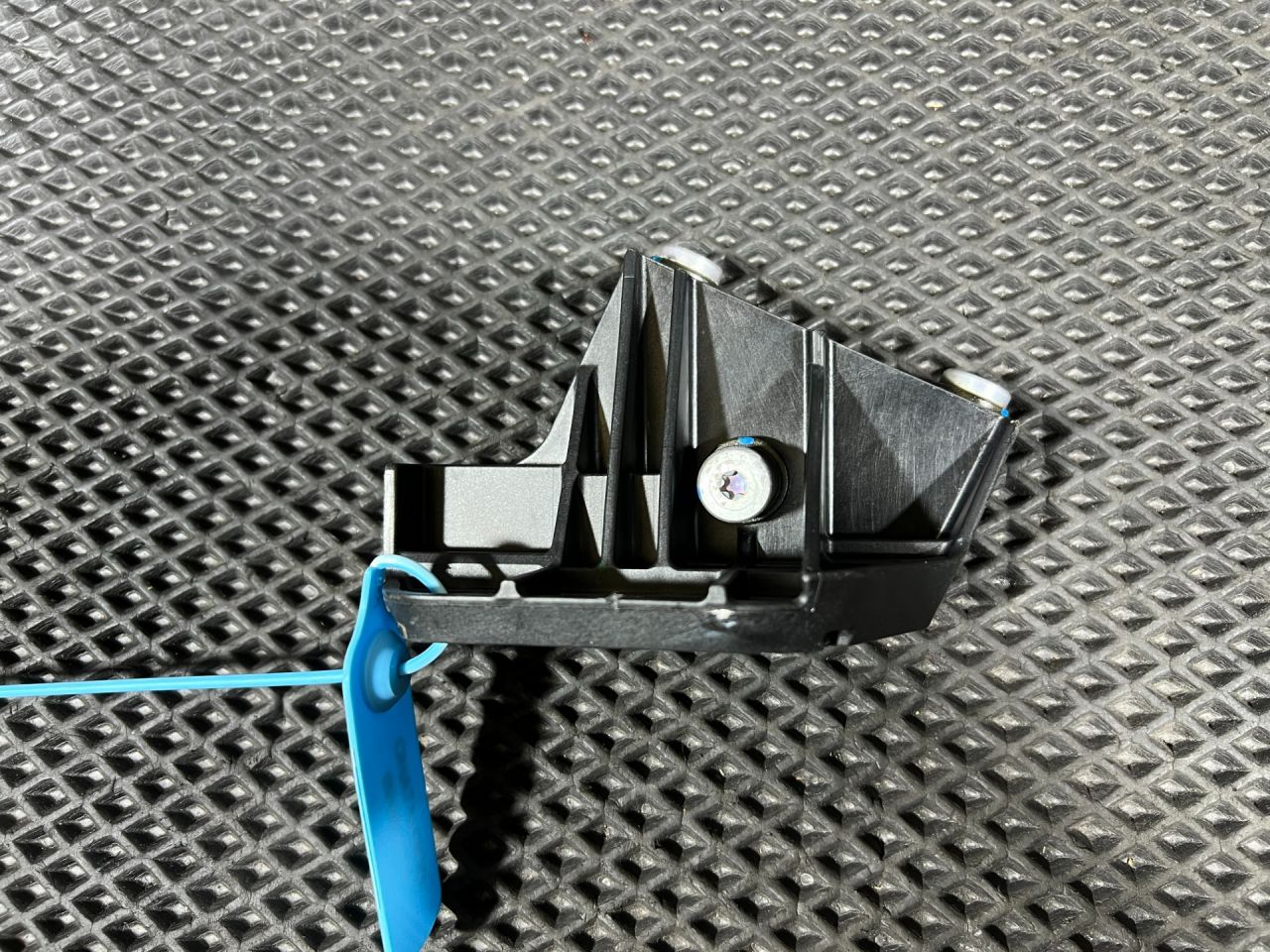 Кронштейн блока ABS Hyundai Tucson 4 поколение 2024, 2.5 л., G4KN, бензин, АКПП, внедорожник 5 дв., 58920-N9010 - фото №1