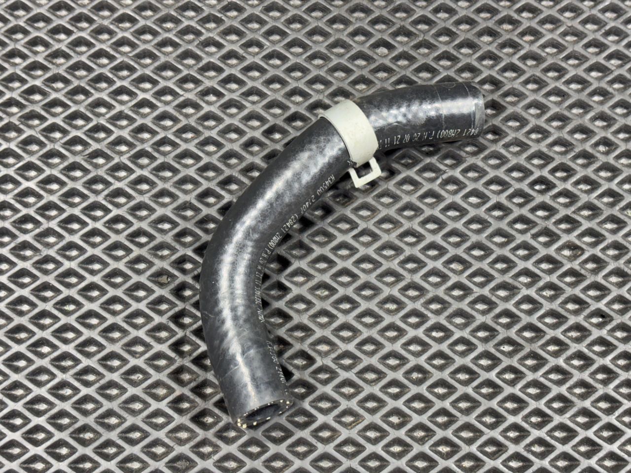 патрубок (трубопровод, шланг) Kia K5 3 поколение 2022, 1.6 л., G4FP, бензин, АКПП, 284212M800 - фото №1