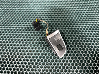 кнопки управления на руле Audi A8 D3 [2-й рестайлинг] 2009, 4.2 л., бензин, АКПП, седан, 4E0951527AE, 4E0951527AEXHA