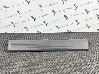 накладка на порог Nissan Rogue T33 2022, 1.5 л., бензин, внедорожник 5 дв., 769526RR0A