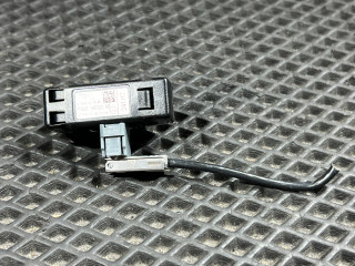 антенна Jaguar F-Pace 1 поколение X761 2017, 3.0 л., бензин, АКПП, внедорожник 5 дв., FW9319C024AB