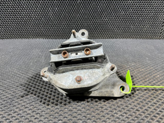 подушка крепления КПП Audi A8 D4/4H 2012, 4.2 л., CDRA, бензин, седан, 8K0399151, 8K0399115BS