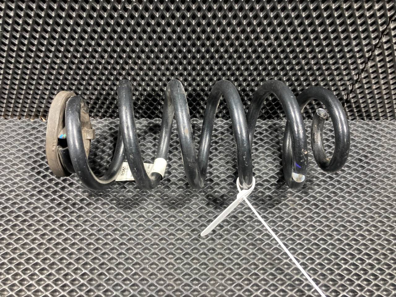 пружина задняя Ford Bronco Sport 1 поколение 2020, 1.5 л., бензин, АКПП, внедорожник 5 дв., LX61-5560-BNE - фото №1