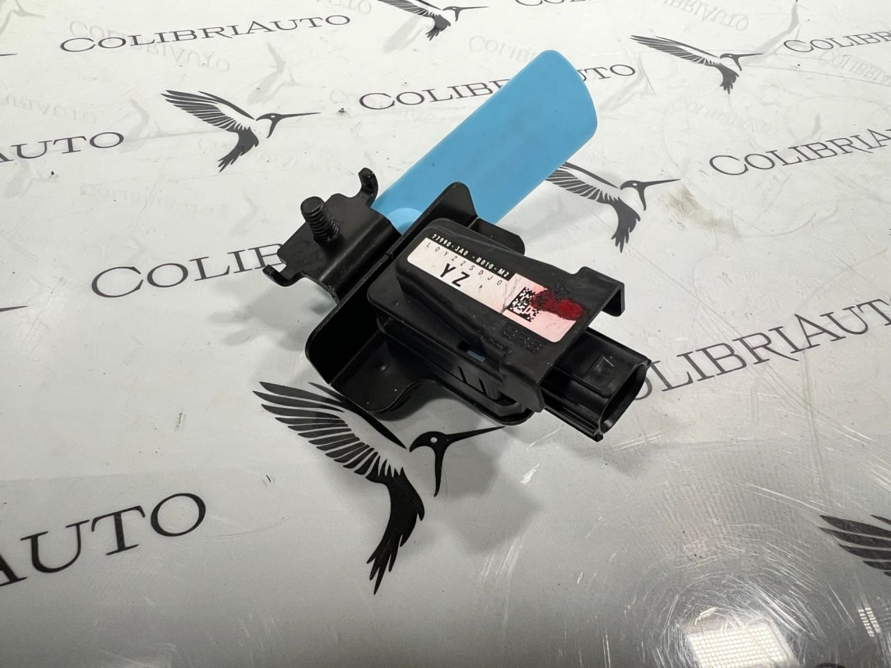 датчик удара Honda CR-V 6 поколение 2025, 1.5 л., L15B, бензин, вариатор, внедорожник 5 дв., 77990-3A0 - фото №1