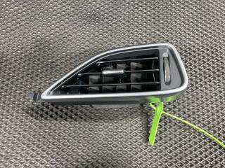 дефлектор обдува салона Jaguar XE 1 поколение X760 2016, 3.0 л., AJ 126, бензин, АКПП, седан, HX73018B08A, T4A12747, T4A7426, HX73018B08AE