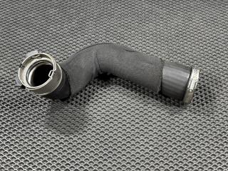 патрубок интеркулера Ford Bronco Sport 1 поколение 2021, 1.5 л., бензин, АКПП, внедорожник 5 дв., LX6Z6F073-J