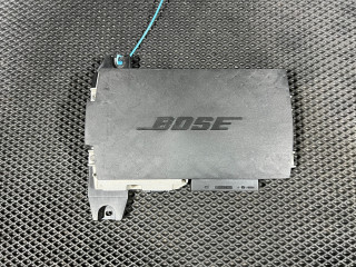 усилитель музыкальный Audi S8 D4 2013, 4.0 л., CGTA, бензин, АКПП, седан, 4G1035223A