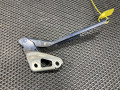 петля капота правая Audi Q7 4L 2008, 4.2 л., BAR, бензин, внедорожник 5 дв., 4L0823302 - фото №3