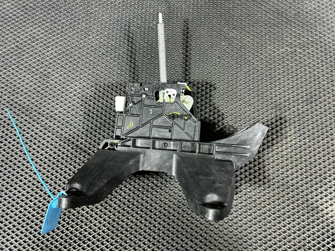 кулиса Hyundai Tucson 4 поколение 2024, 2.5 л., G4KN, бензин, АКПП, внедорожник 5 дв., 46700-N7100 - фото №1