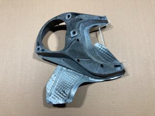 кронштейн двигателя Porsche Macan 1 поколение 2018, 2.0 л., бензин, АКПП, внедорожник 5 дв., 95B399299, 95B399331B