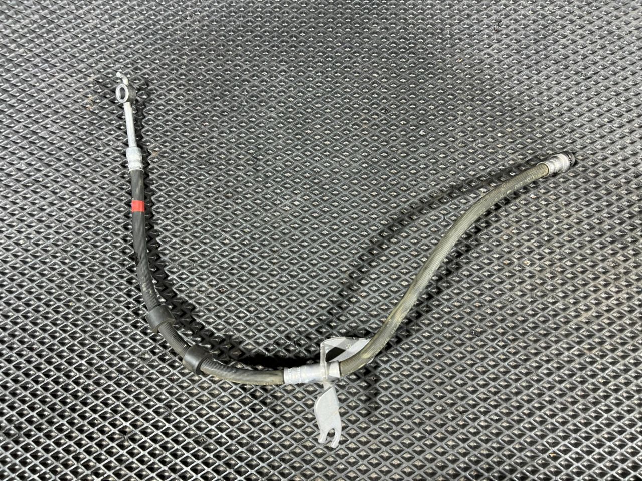 шланг тормозной Hyundai Tucson 4 поколение 2024, 2.5 л., G4KN, бензин, АКПП, внедорожник 5 дв., 58732CW100 - фото №1