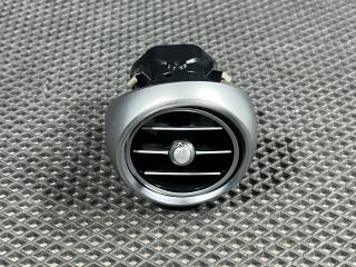 дефлектор обдува салона Mercedes-Benz C-Класс W205 [рестайлинг] 2019, 3.0 л., M 276.824, бензин, A2058303900