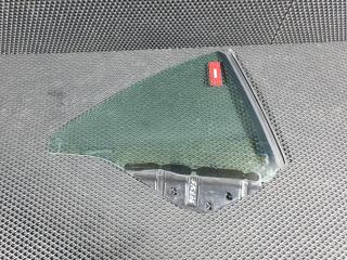 стекло кузовное боковое правое Mercedes-Benz SL-Класс R231 2012, 4.7 л., бензин, A2316700206