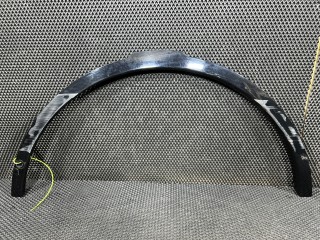 накладка колесной арки Land Rover Discovery 5 поколение 2017, 3.0 л., бензин, АКПП, внедорожник 5 дв., HY3M16A075AC, HY3M16A075BC