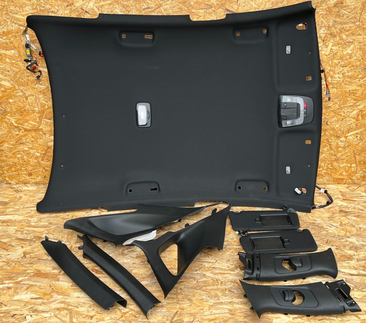 потолок Kia K5 3 поколение 2023, 1.6 л., G4FP, бензин, АКПП, седан, 85850-L3000, 85860-L3000, 85820L3000, 85810L3000, 85834L3000, 85844-L3000, 85300L3730, 92800L2030, 96230L3700, 91800L3760 - фото №1