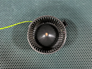 моторчик печки Audi A4 B9 2017, 2.0 л., бензин, АКПП, седан, 4M1820021C, 4M1820021A, 4M1820021B